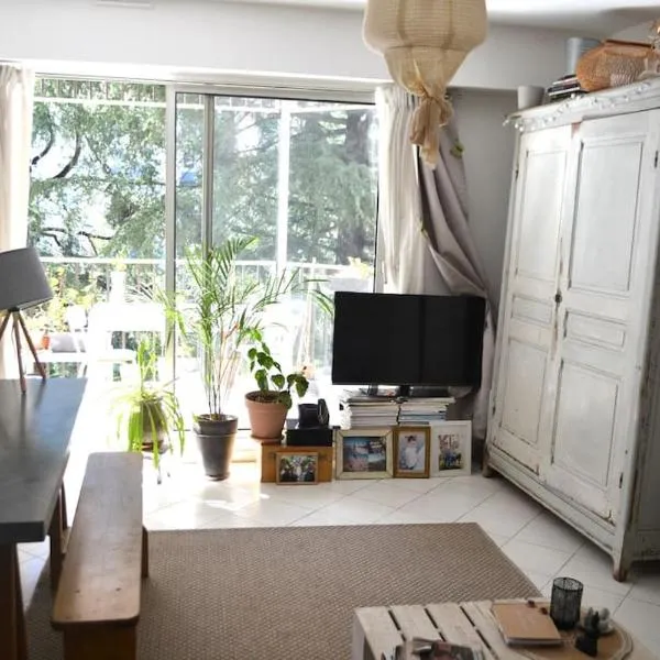 Viesnīca Appartement super clair Nicā