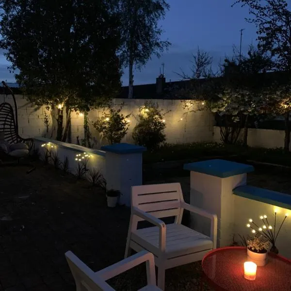 The Nysa Garden House Room Only, ξενοδοχείο σε Newtown Mount Kennedy