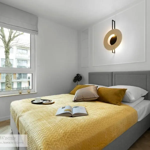 4 stars, New Luxury Butterfly & Bike Apartments, Gdynia Orłowo, 15 mieszkań, z oddzielną sypialnią, windą i płatnym parkingiem, wysoki standard SummerWinter, blisko drog rowerowych, niedaleko molo, golf, stadnina, adventure park, hotel en Gdynia
