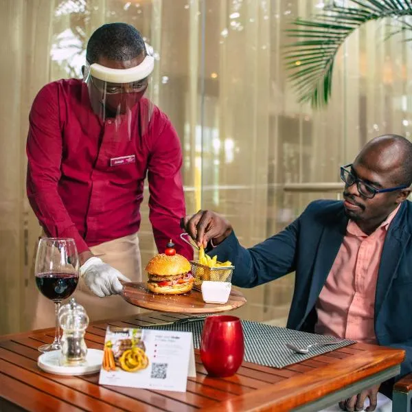 Crowne Plaza Nairobi Airport by IHG, hotel en Nairobi