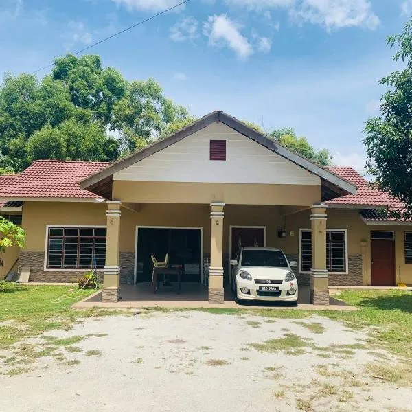 Nabilah Homestay, Besut, hotel in Kampung Raja