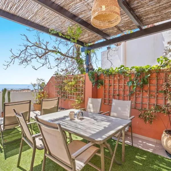 Mar de fondo en Pedregalejo, hotel in Málaga