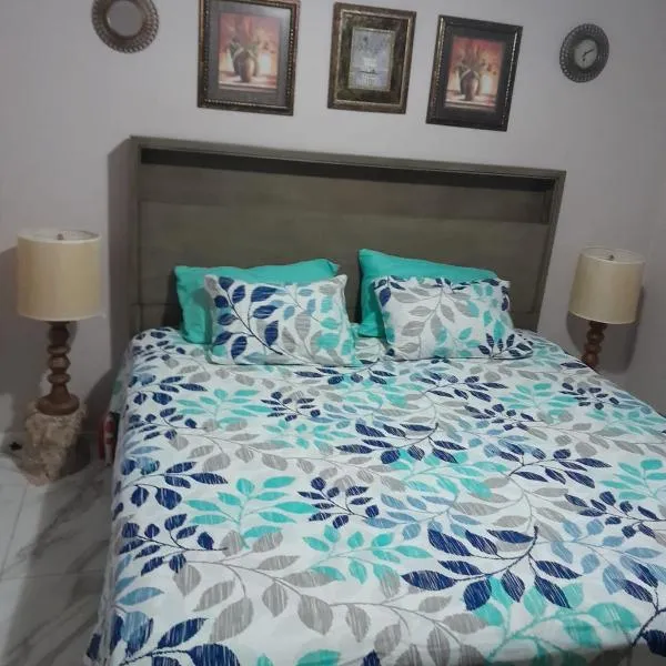 Shauna apartment, hotel i Charlton