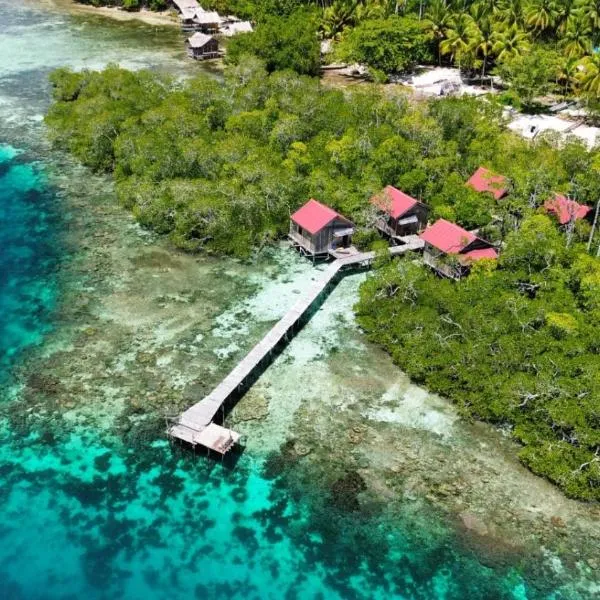 Raja Ampat Blue Sea, hotel in Besir