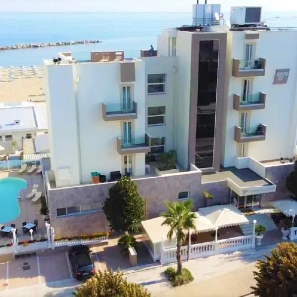 Hotel Caesar Paladium, hotel in Rimini