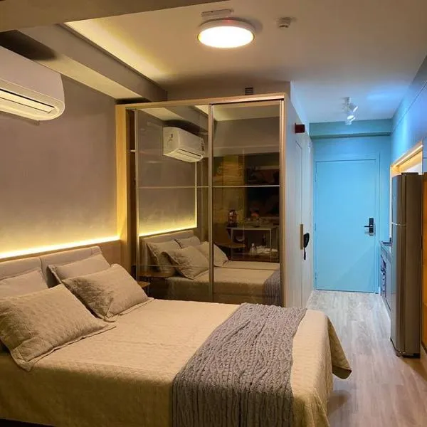 Flat de Luxo em Pinheiros Faria Lima, hotel in São Paulo
