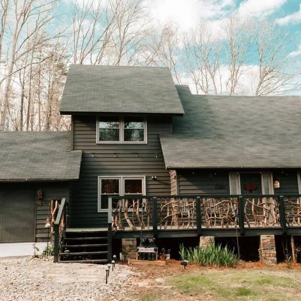 Luxury Mountain Getaway, hotel in Pickens