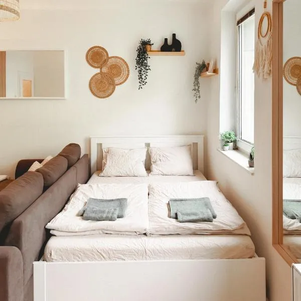 Central BOHO apartment 1, hotel in Graz