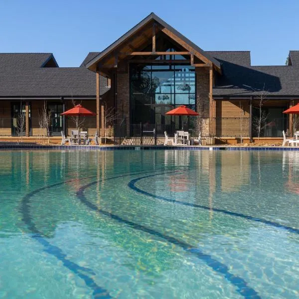 Firefall Ranch Yosemite, hotel in Groveland