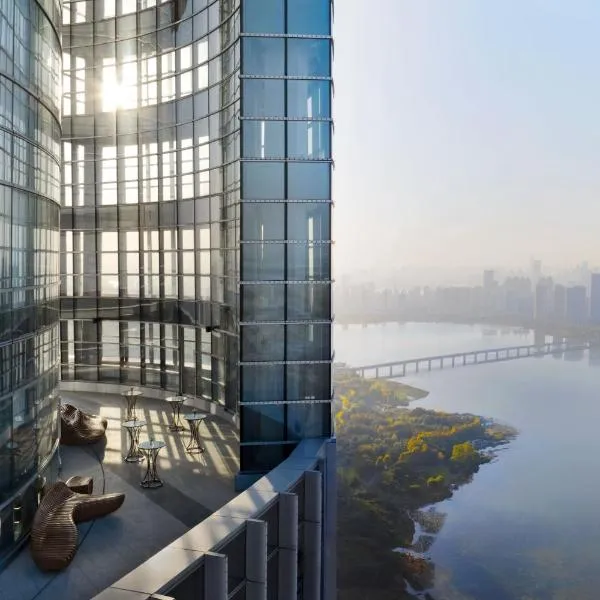 Wuhan Marriott Hotel Wuchang, hotel v destinaci Wu-chan
