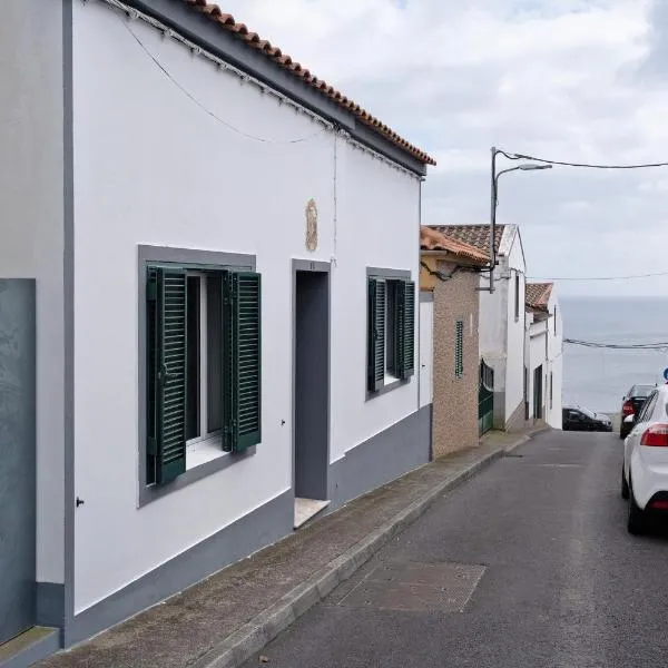 Casa Dona Isaura, hotel in Ponta Delgada