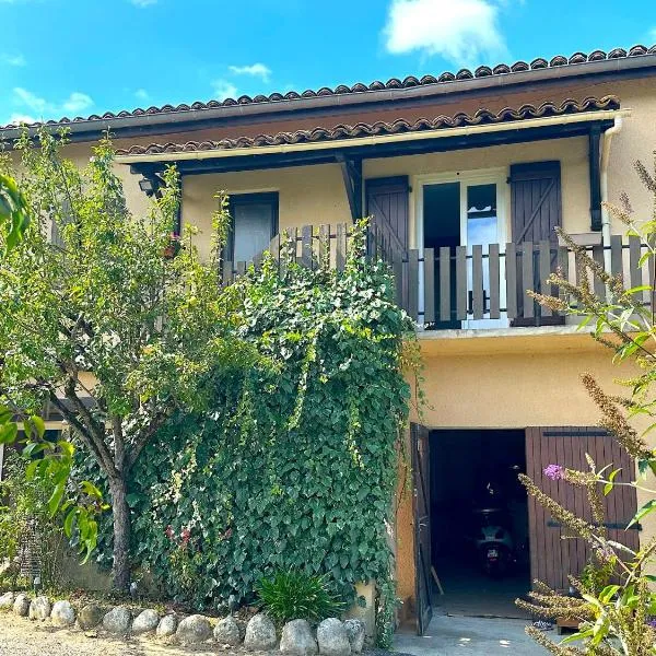 Gîte Tintinnabule, hôtel à Ventenac