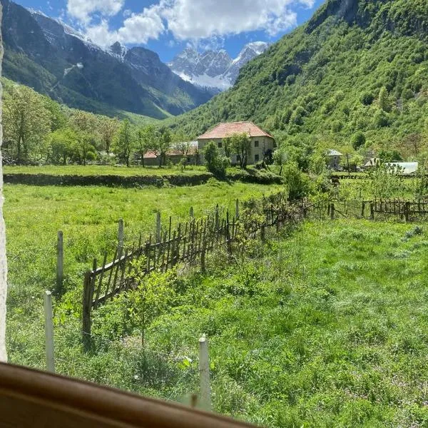 Guesthouse Sibora, ξενοδοχείο σε Βαλμπόνα