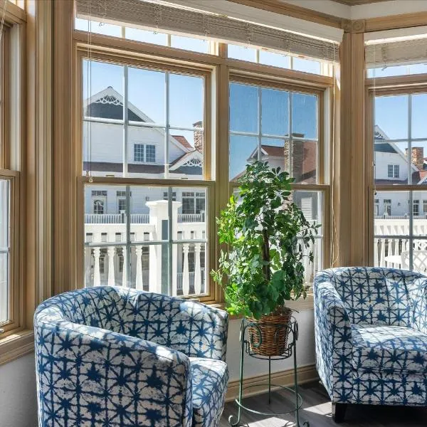 A Glorious Getaway Sheboygan - Blue Harbor Condo, hotell sihtkohas Sheboygan