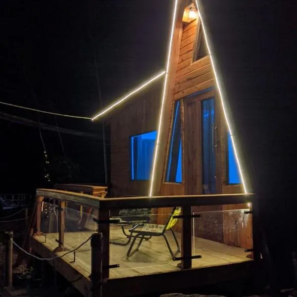 Penginapan segitiga, Hotel in Bandung