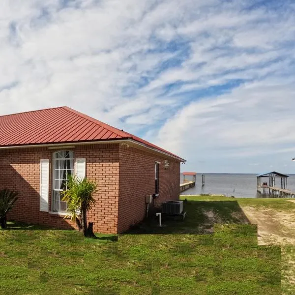 Dolphin Watch for Lasting Memories, hotel in Gulf Shores