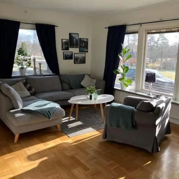 Lantligt hus nära Isaberg, ξενοδοχείο σε Nissafors