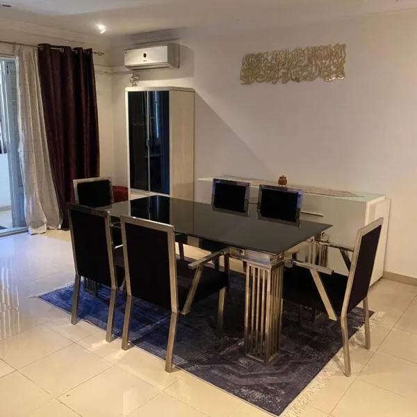 Appartement Duplex T3 Bien Situé, Hotel in Annaba