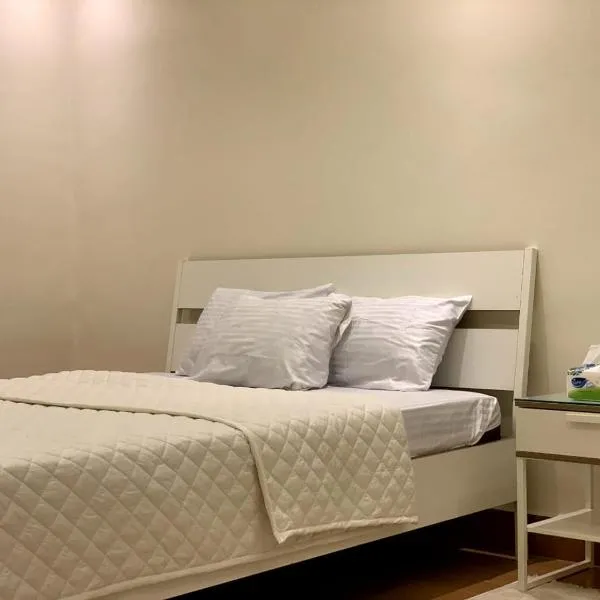 شقه فندقيه برج أم كلثوم zamalek 3BD Apartment, hotel en El Cairo