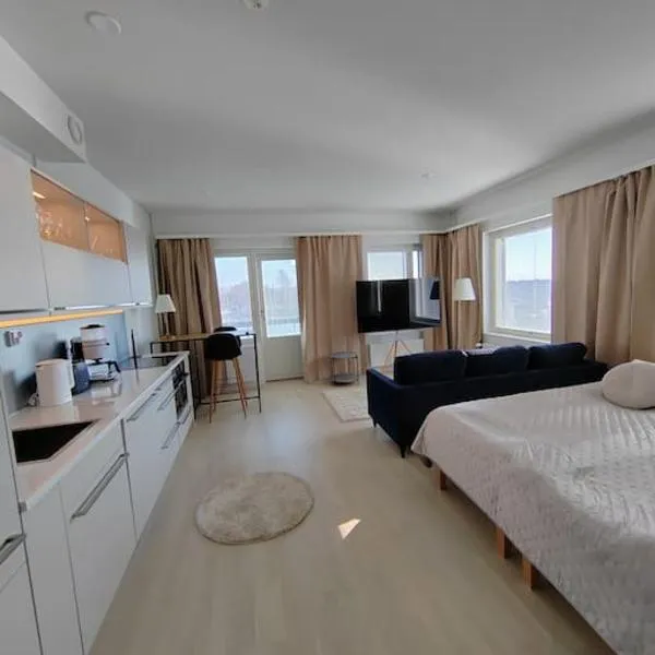 Keskustan tyylikkäin studio omalla autopaikalla, hotel en Lappeenranta