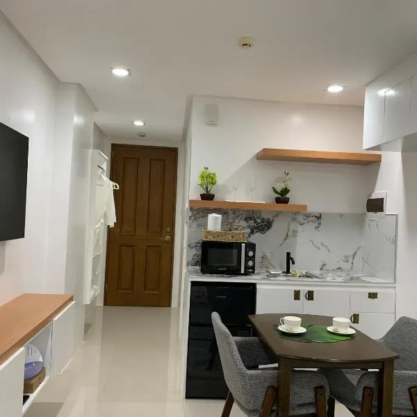 Givande Studio Unit at One PonteFino, hotel in Batangas City