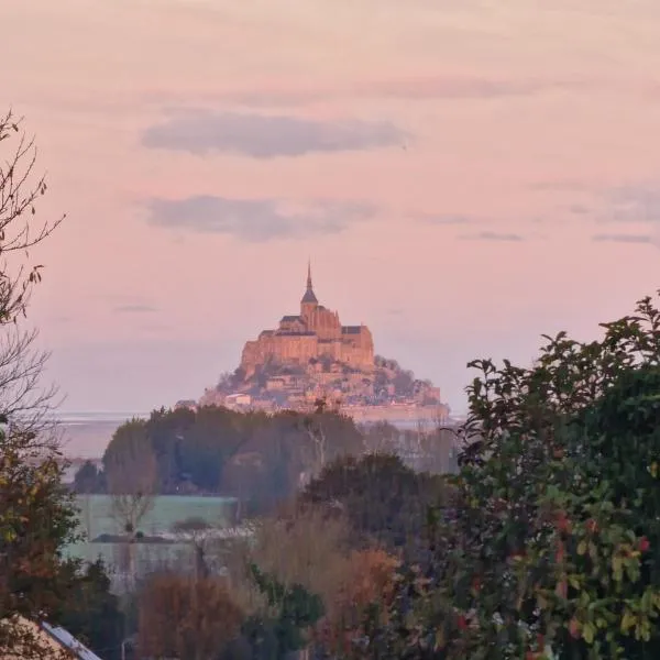 L'Aurore de la Baie, vue sur le Mont-Saint-Michel, hôtel à Huisnes-sur-Mer