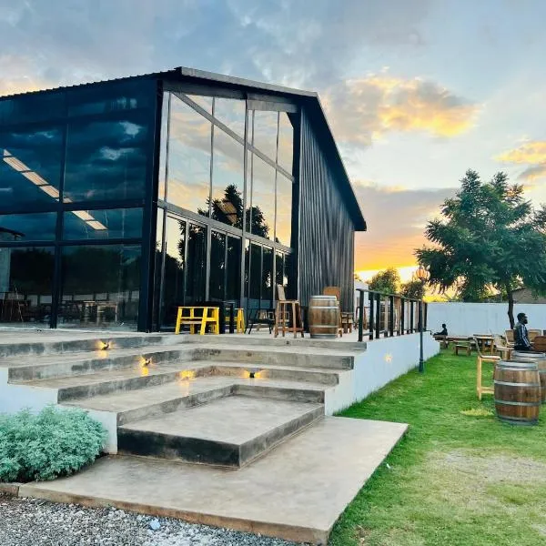 The Shed Venue & Boutique Hotel、リロングウェのホテル