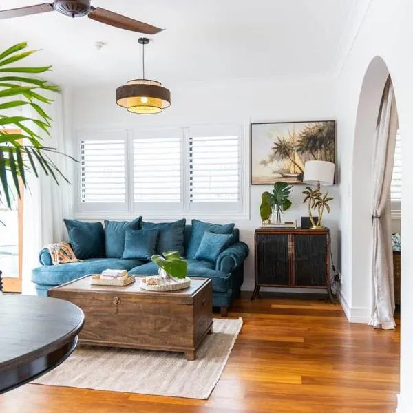 Coco's - in town {Ultima Collection}, hotel in Port Douglas