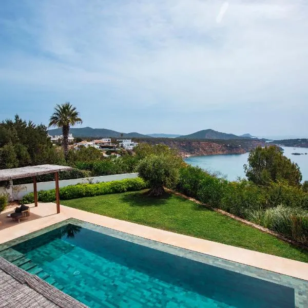 Villa Turquesa, hotel v destinaci Es Cubells