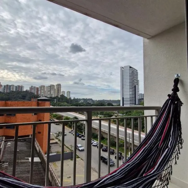 Por do sol desde uma rede na varanda da zona sul, hotel em São Paulo
