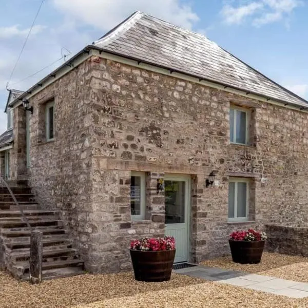 The Granary at Henrhiw Farm Cottages, ξενοδοχείο σε Usk