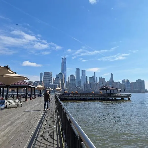 NYC HomeBnB, hotel in Jersey City