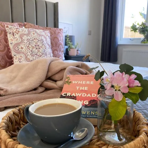 Blossom Lodge - Detached bungalow near Kings Lynn, hotel di Narborough