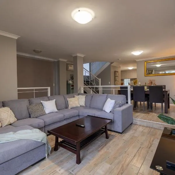 Urban Oasis Hideaway, hotel in Perth