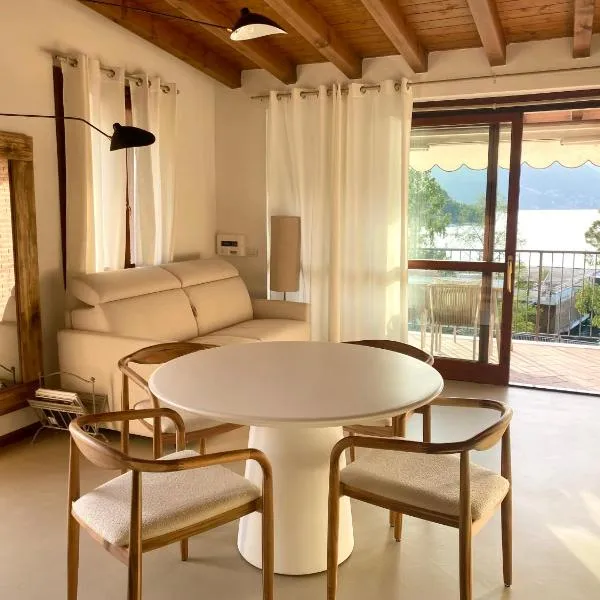 OLIVIA LODGE, hotel in Sulzano