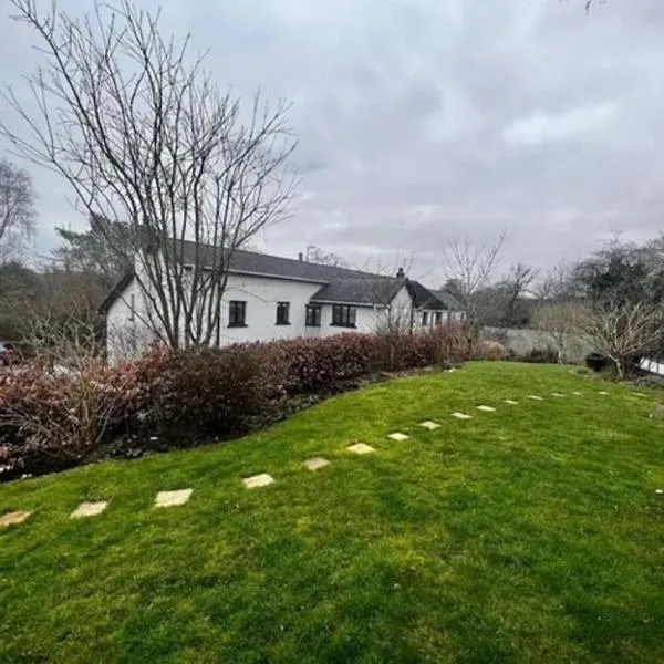 Cosy cottage in peaceful location, hôtel à Swansea