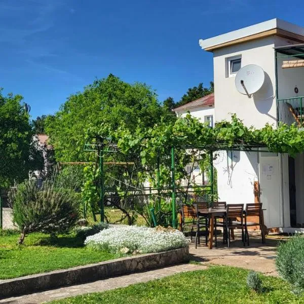 Apartmani Centar Seline Paklenica, hotel in Seline