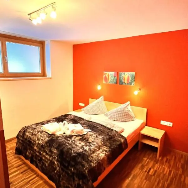 Ferienwohnungen "Adventure Panorama" Appartement Falken Top 8, hotel a Warth am Arlberg