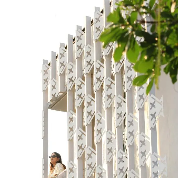 Villa Mahaphrom, hotel em Nan