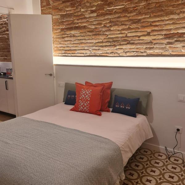 Poble Sec Charming Apartment