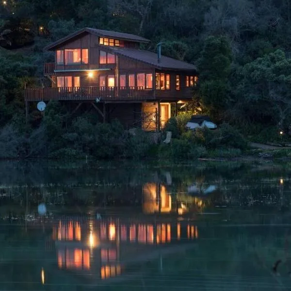 Salt River Cabin at Riverglades!, hotel in Knysna