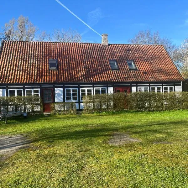 Hyggelig 1. sals lejlighed, hotel v destinaci Aalborg