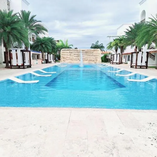Coqueto apto en Punta Cana frente a la piscina Cap Cana, hotel en Punta Cana