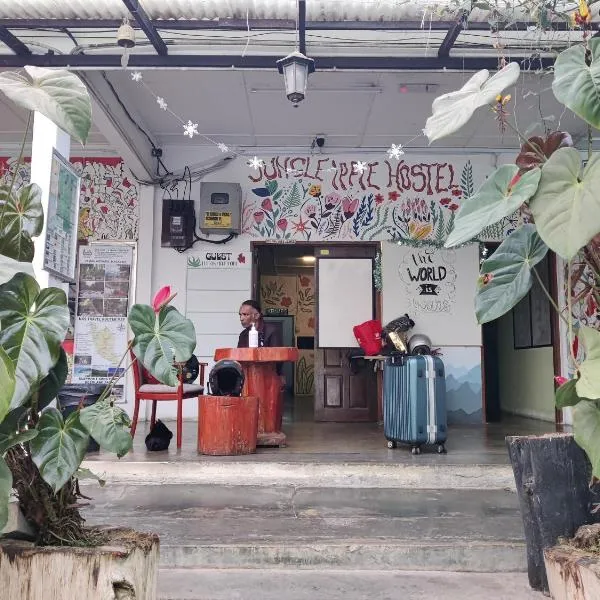 Jungle Ippie Hostel, hotel in Tanah Rata