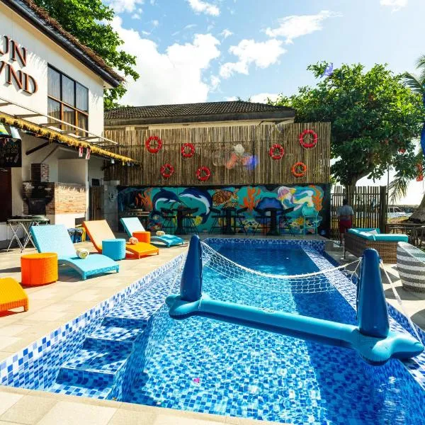 UNWND Boutique Hotel Camiguin, хотел в Мамбаджао