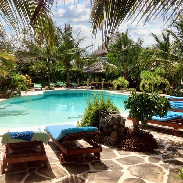 3 bedrooms house at Watamu 100 m away from the beach with shared pool furnished terrace and wifi
