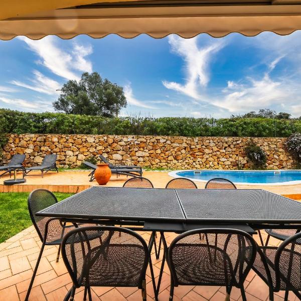 Luxury 4 bed villa with private pool Oasis Parque, Alvor AT16