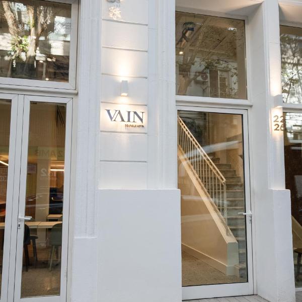 Vain Boutique Hotel