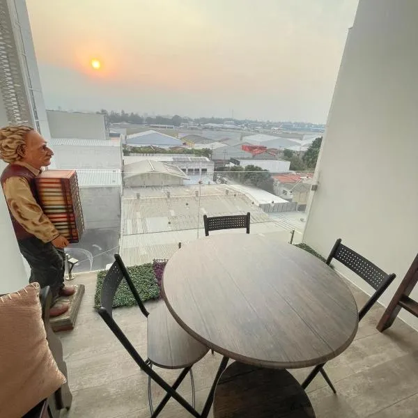 Narama Luxury near to the airport, hotel di Guatemala
