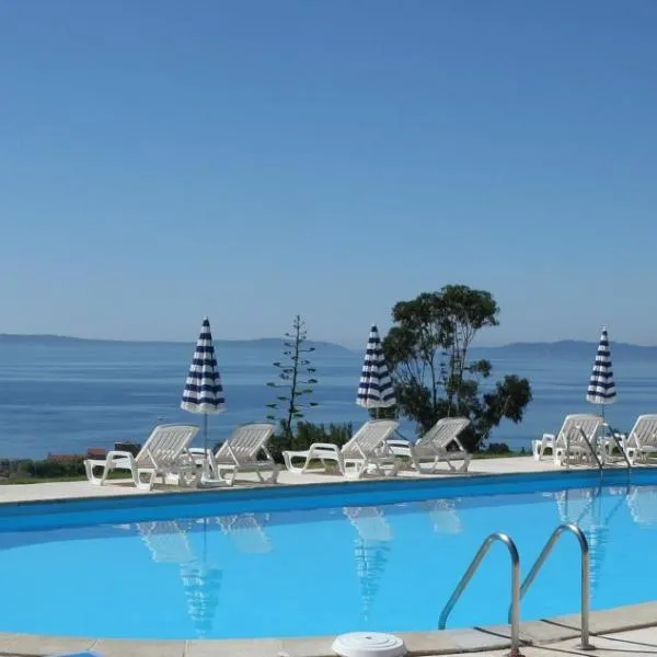 Azur Hotel, hotel in Le Lavandou